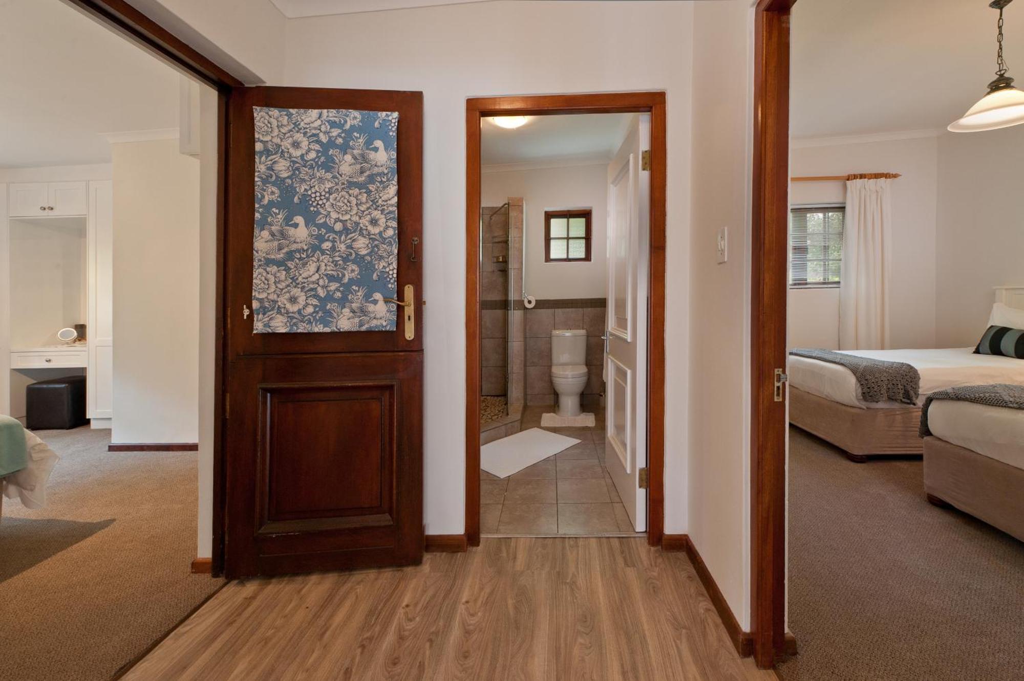 La Galiniere Guest Cottages Franschhoek Bilik gambar